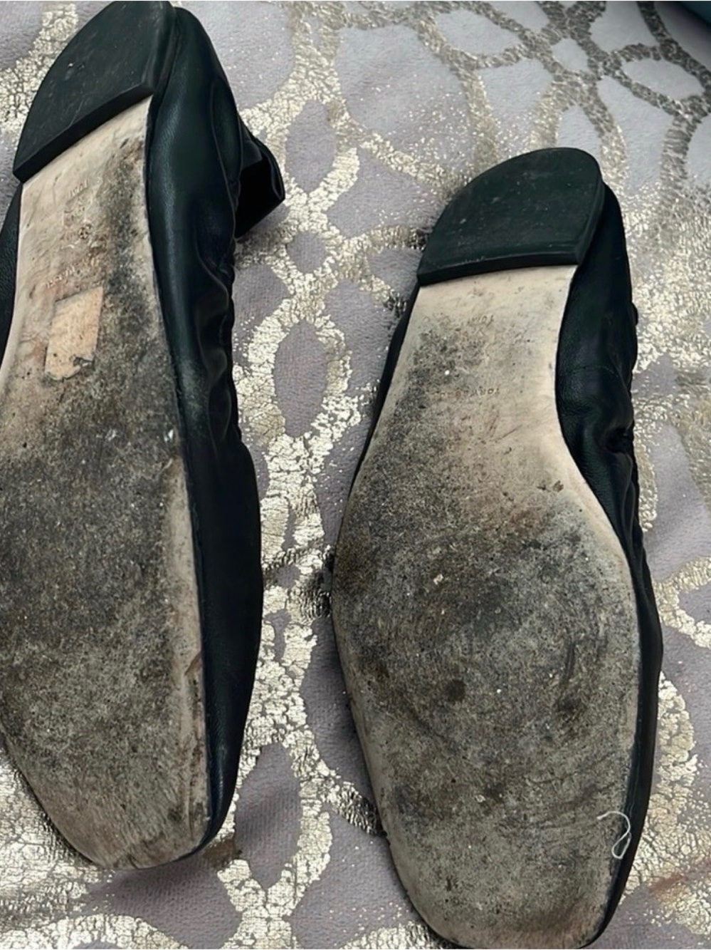 Tory Burch Black Leather Ballet Flats with Gold Logo - Picture 3 of 4